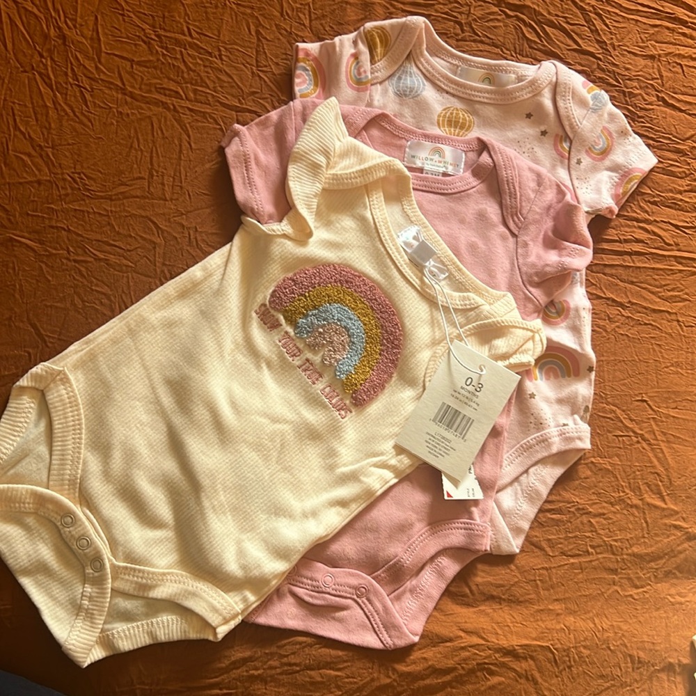 NWT Willow and whimsy 3 piece onesie set 0-3 months